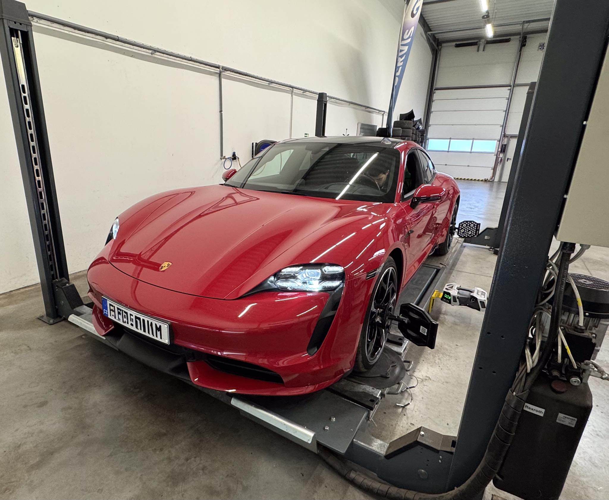 My Garage — zázemí dílny 3