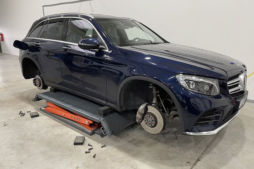 My Garage — zázemí dílny 8